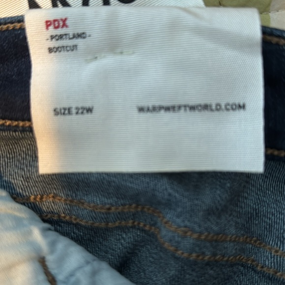 NWT Warp &‎ Weft Blue Dark Wash Portland Boot Cut Jean in Size 22W - Picture 13 of 13